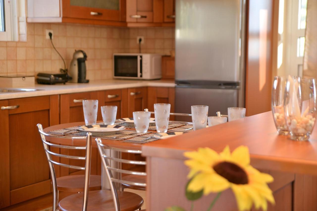 Domelia's Luxury Near Airport & Artemida (Attica)