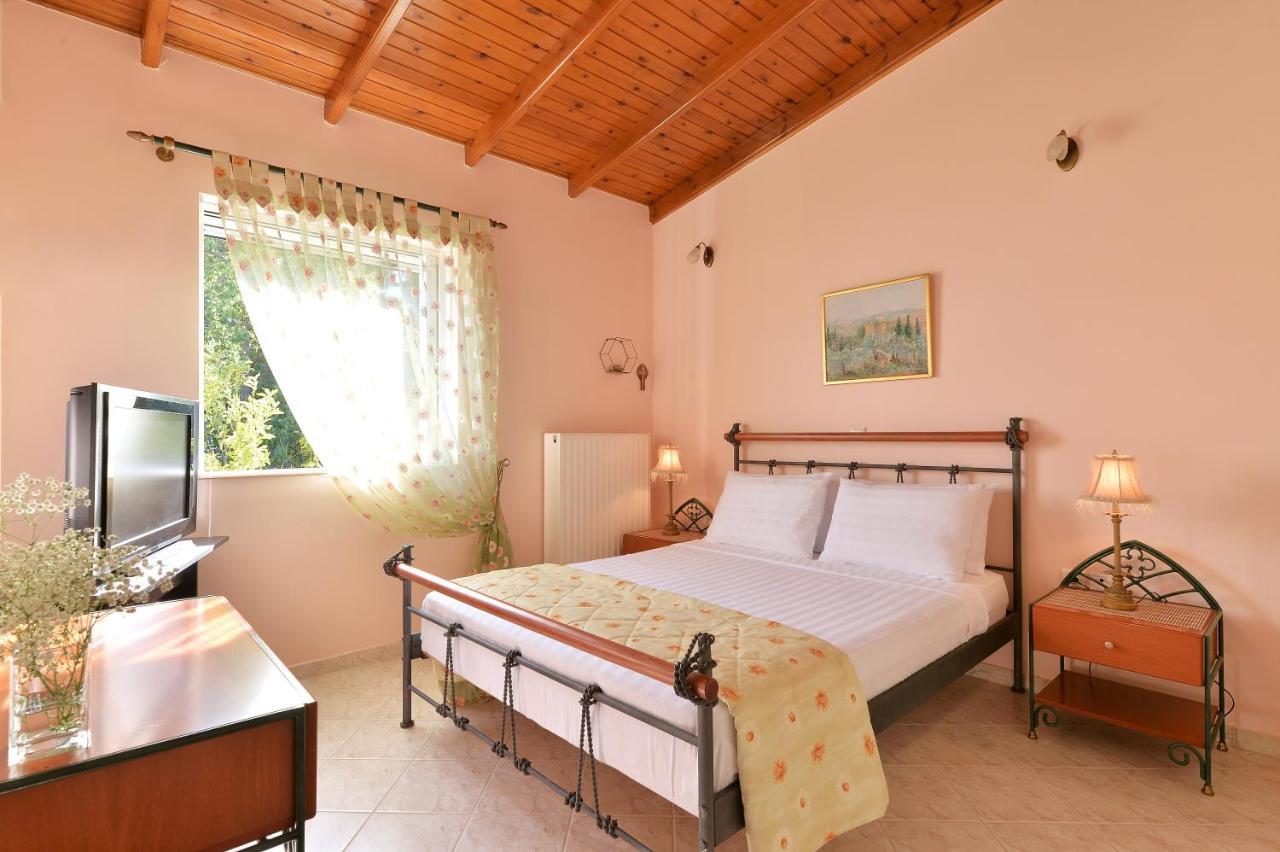 Domelia's Luxury Near Airport &