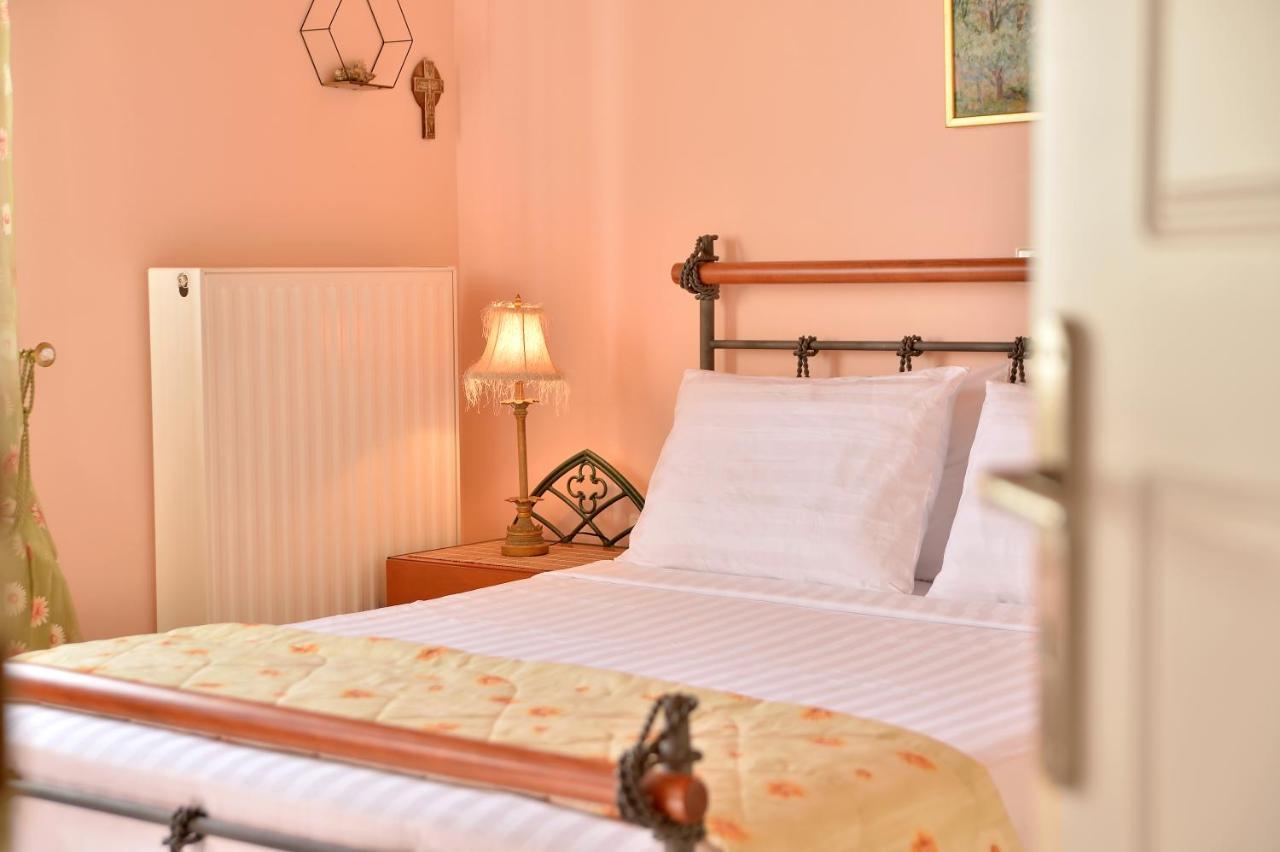 Domelia's Luxury Near Airport & Apartment Artemida (Attica)