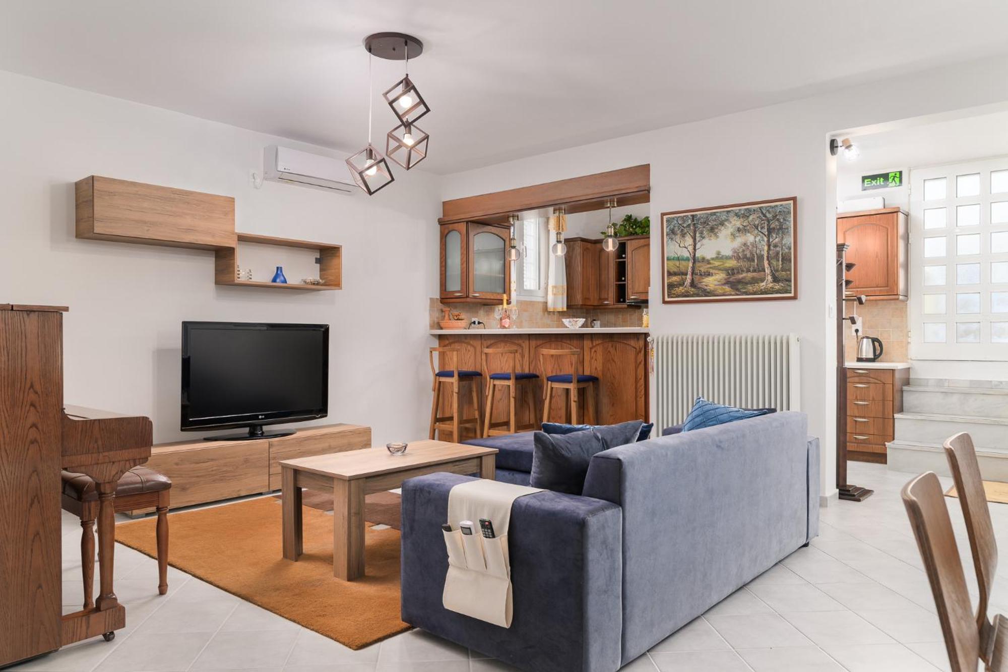 Domelia's Luxury Near Airport & Apartment *